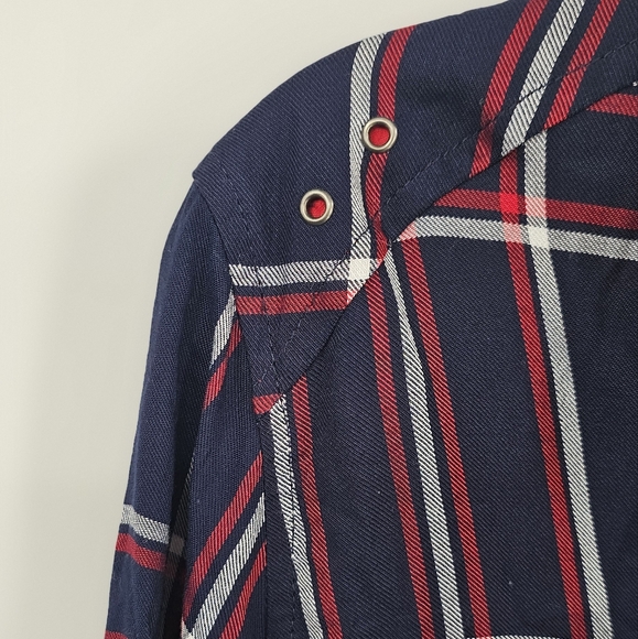 Westbound Navy Blue Plaid Button-Down Shirt Size XL - Picture 9 of 9